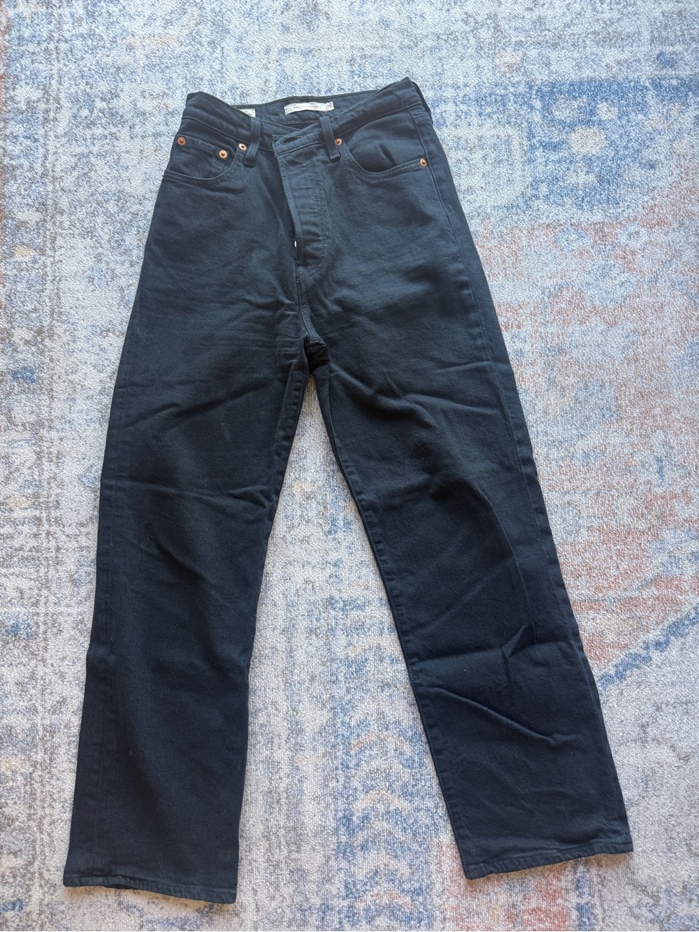 LEVI’s Black Ribcage Straight-Leg Jeans